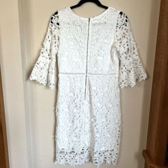RYAN MICHELLE Sheath Dress Medium White Lace Overlay Lined Bell Sleeve Summer - Picture 3 of 16